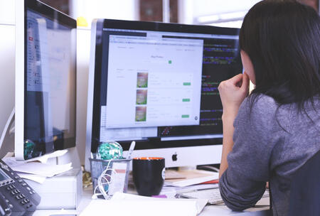 Once constraints are clear, we design strategy rooted in economics, not hype, defining CAC control, profit allocation, channel roles, scale thresholds, and decision rules that remove founder emotion from execution.